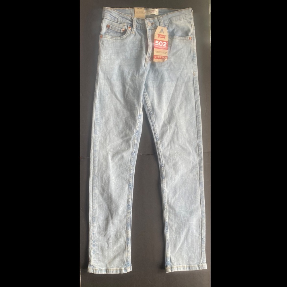 Levi jeans